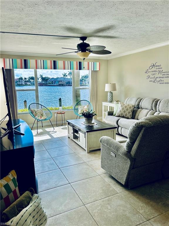 HORIZON BAY CONDO - Residential Lease