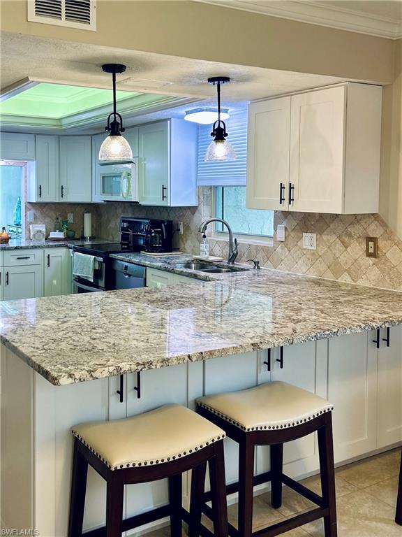 HORIZON BAY CONDO - Residential Lease