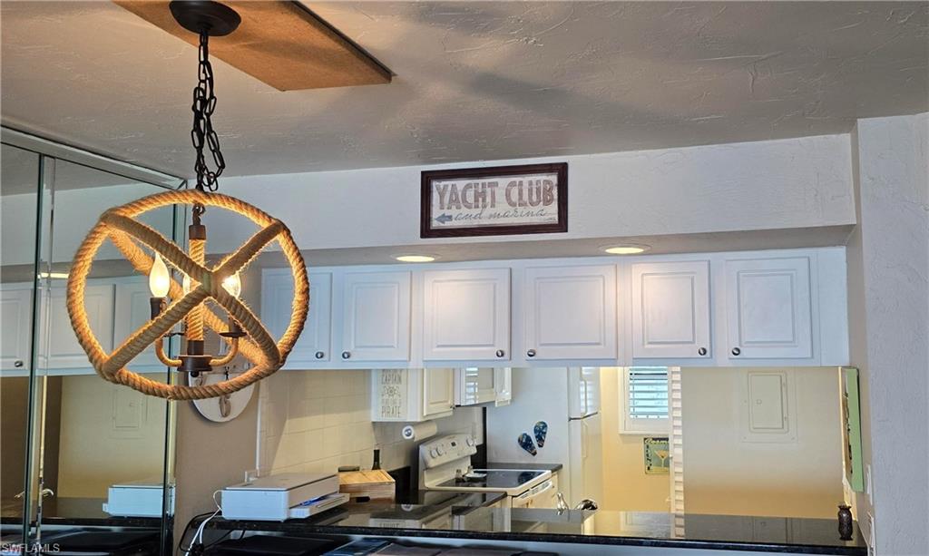 SUNSET CONDO - Residential