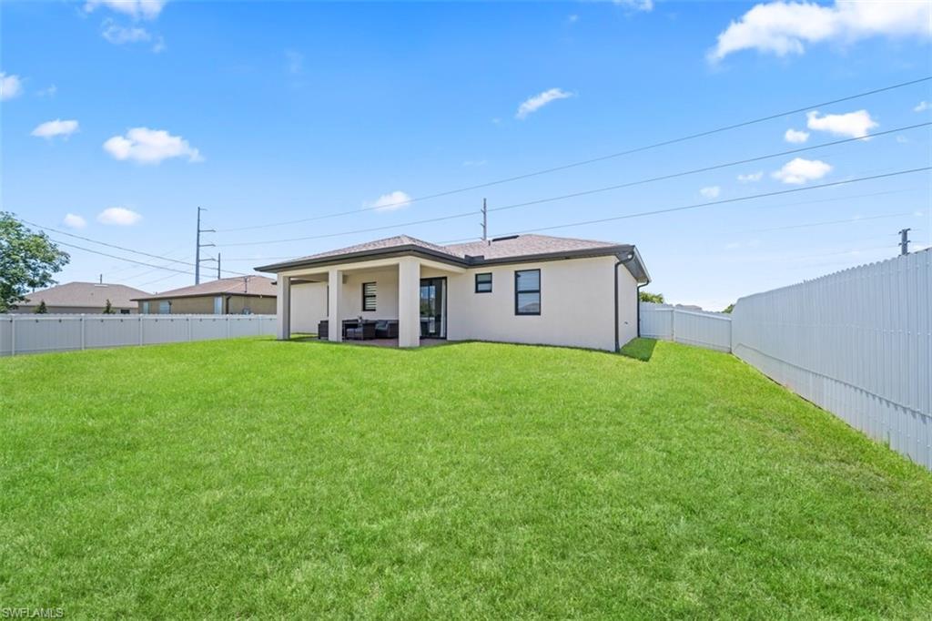 CAPE CORAL - Residential