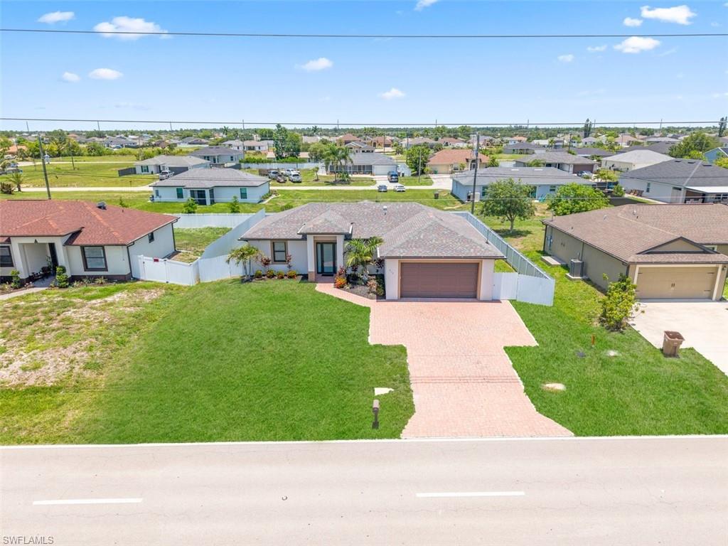 CAPE CORAL - Residential