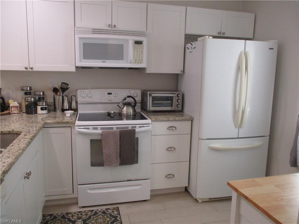 GREENWOOD VILLAGE AT KINGS LAKE - Residential Lease