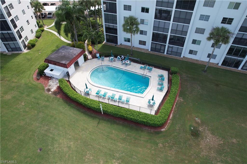 HIGH POINT COUNTRY CLUB - Residential