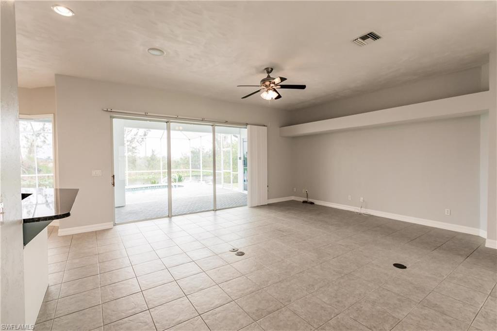 CORAL OAKS GOLF COURSE - Residential