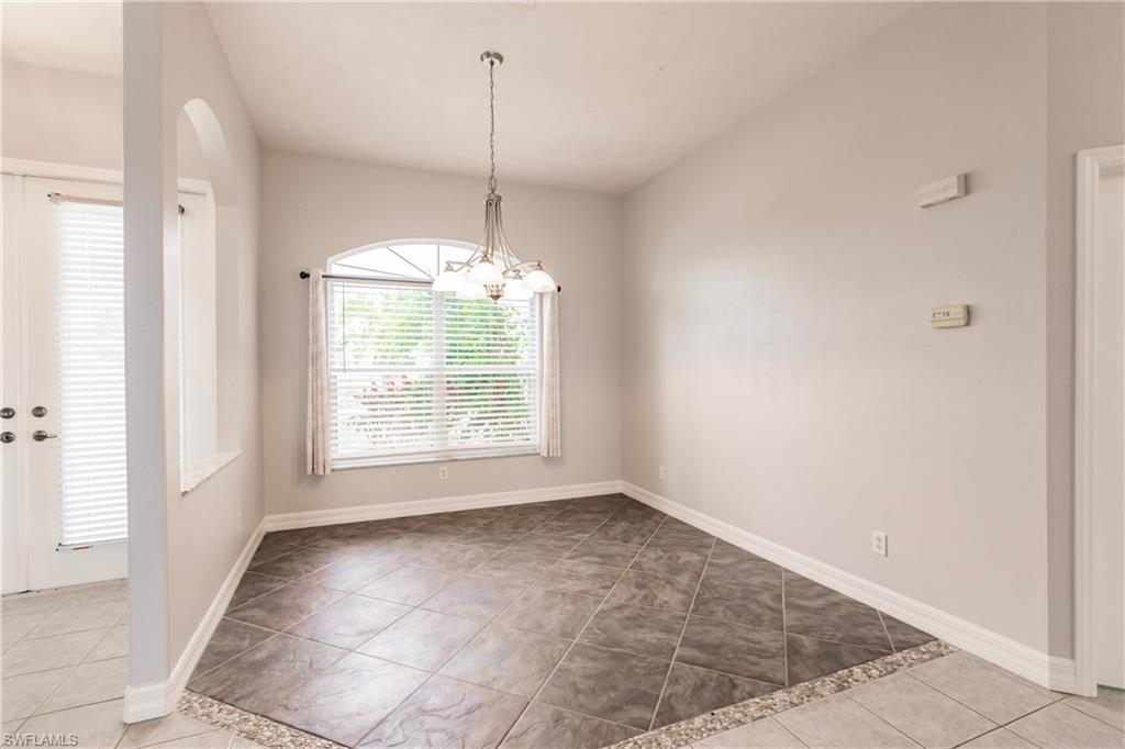 CORAL OAKS GOLF COURSE - Residential