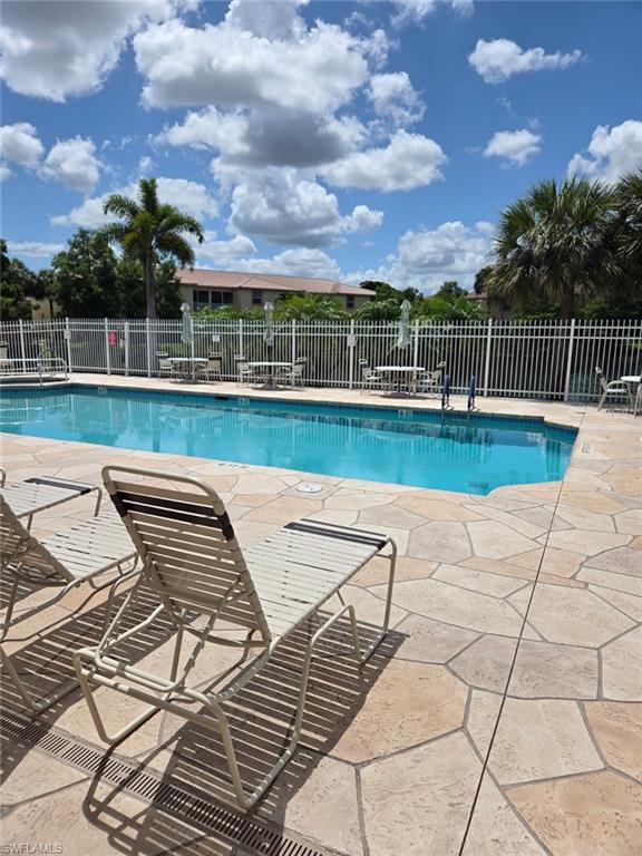 5 minutes from Fort Myers and Sanibel. Beautifully Maintained 3 bedroom, 2 bathroom, 2nd floor unit. Vaulted ceilings, hardwood floors, washer, dryer and dishwasher, stove, frig, gate Entlry, Resort Style pool Fitness center in clubhouse.