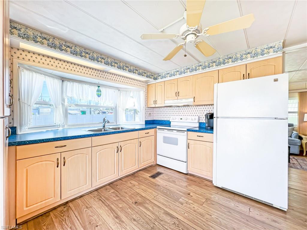 ORANGE HARBOR MOBILE HOME PARK - Residential