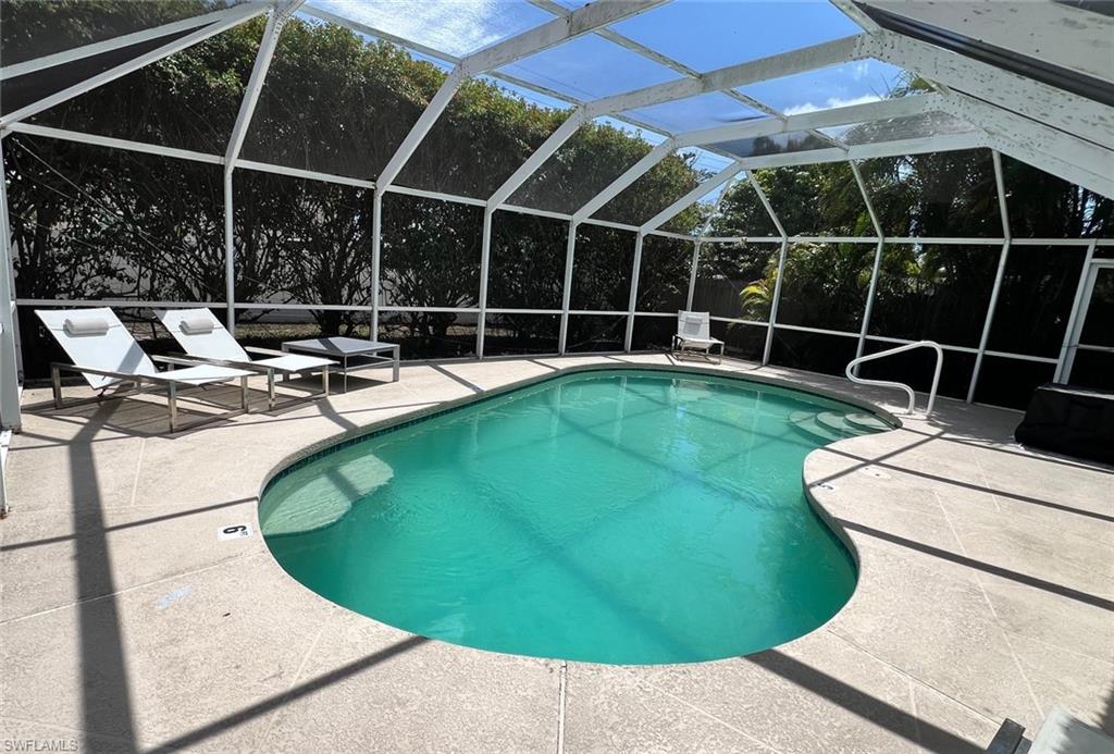 NAPLES PARK - Residential
