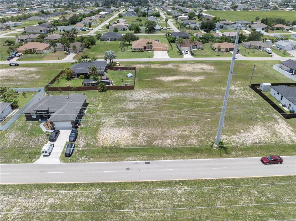 CAPE CORAL - Land