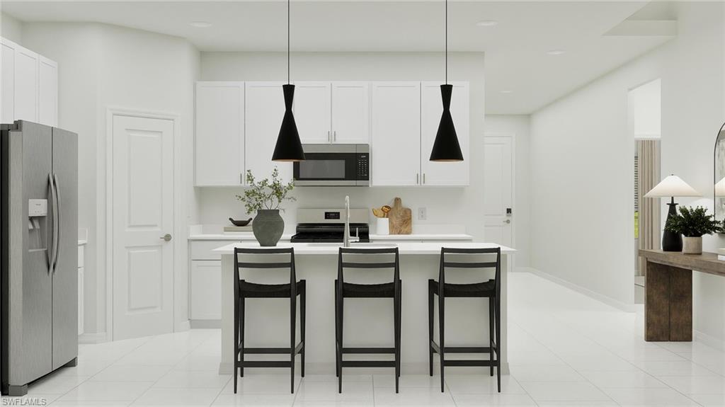 HAMPTON LAKES - Residential