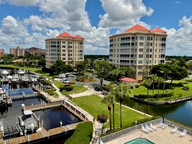 HARBOUR ISLE YACHT AND RACQUET CLUB CONDO - Residential