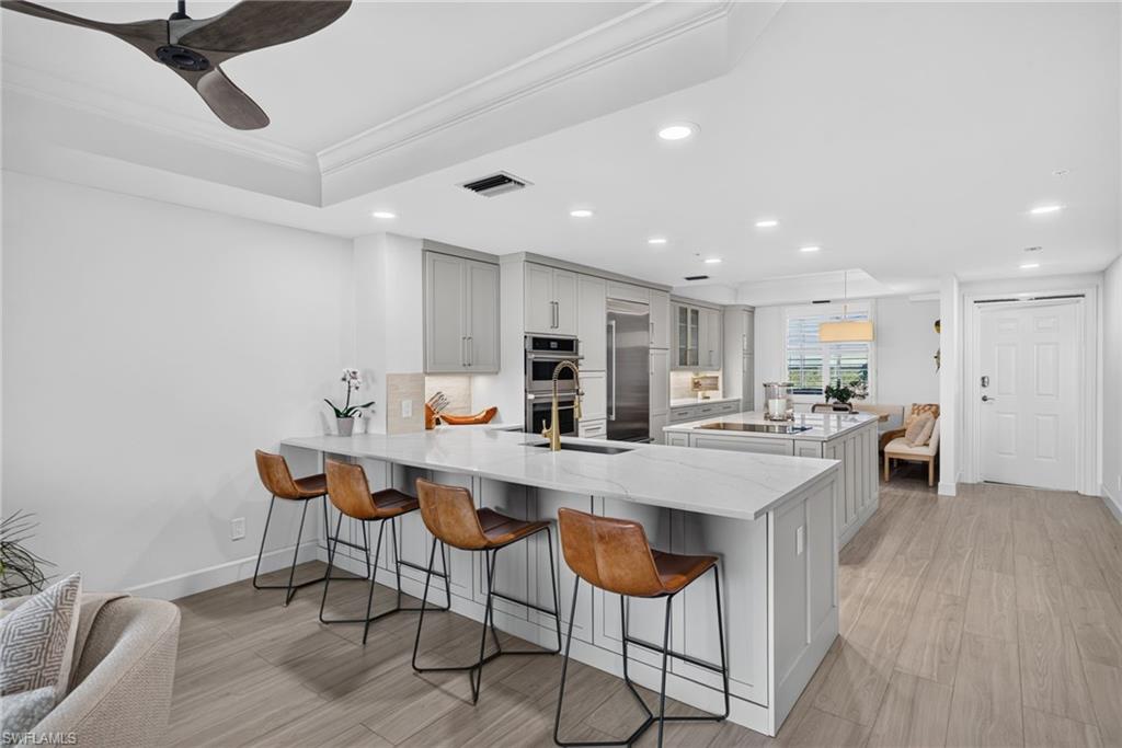 HARBOUR ISLE YACHT AND RACQUET CLUB CONDO - Residential