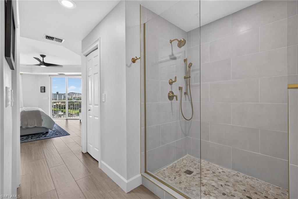 HARBOUR ISLE YACHT AND RACQUET CLUB CONDO - Residential