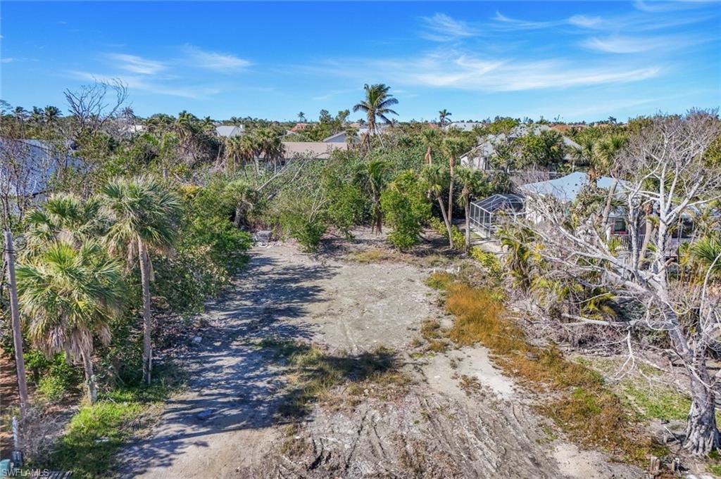SANIBEL SHORES - Land