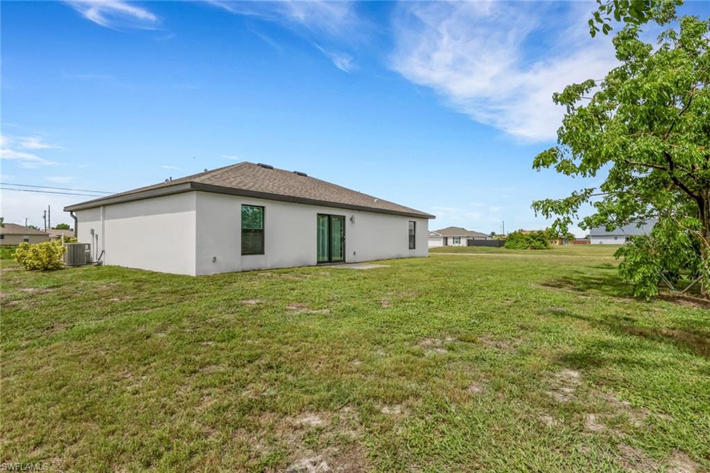 CAPE CORAL - Residential