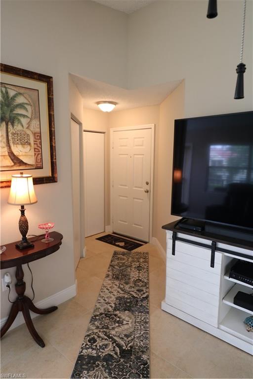 VENETIAN PALMS - Residential