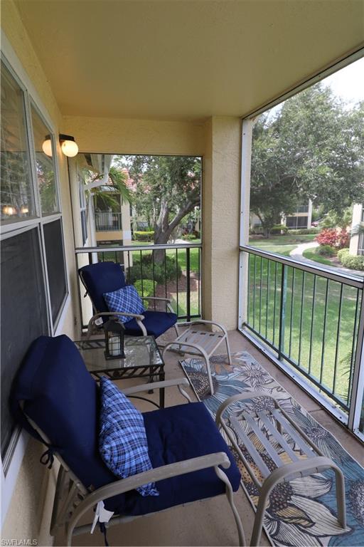 VENETIAN PALMS - Residential