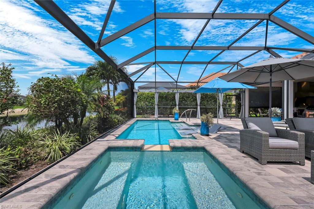 ESPLANADE - Residential