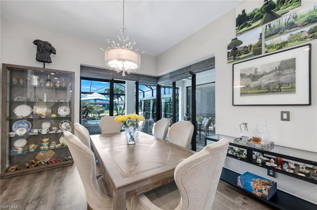 ESPLANADE - Residential