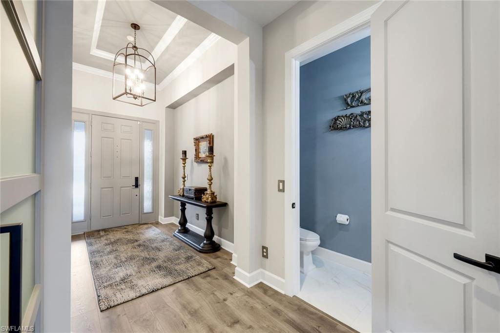 ESPLANADE - Residential