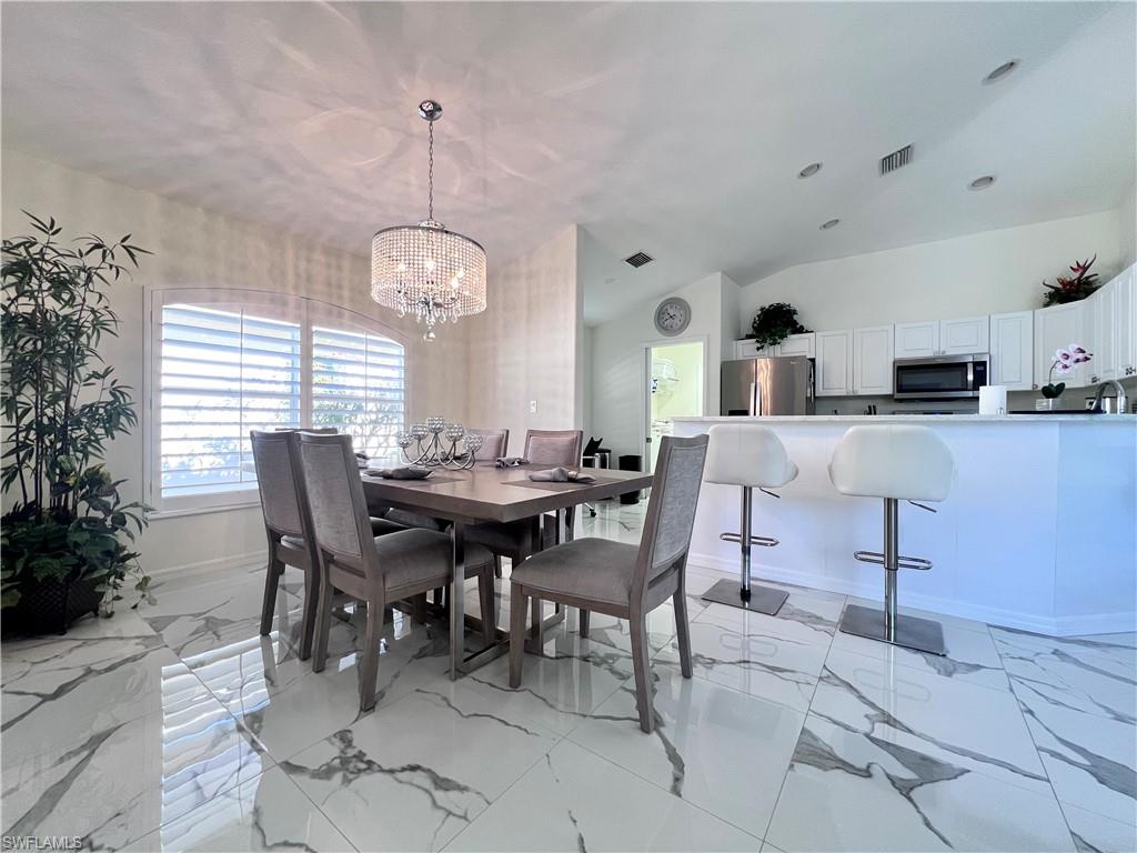 BRIARWOOD - Residential Lease
