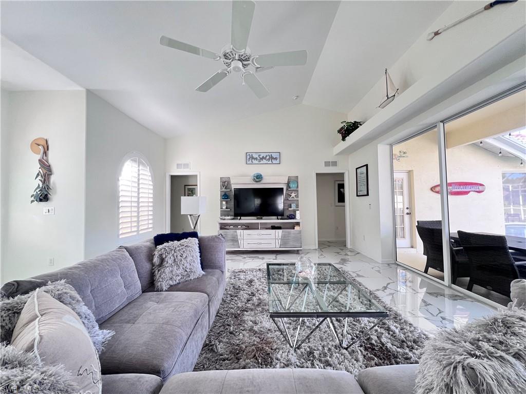 BRIARWOOD - Residential Lease