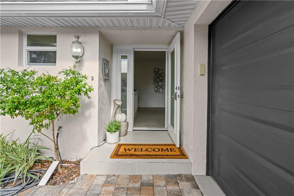 ROYAL ARMS VILLAS - Residential