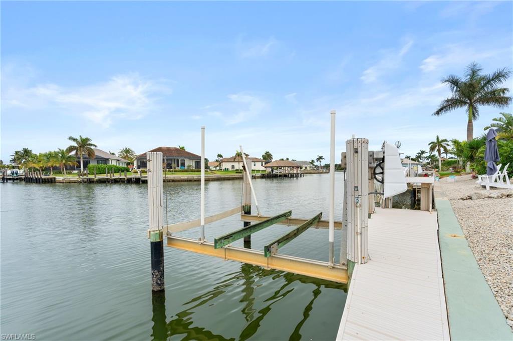 MARCO ISLAND - Residential