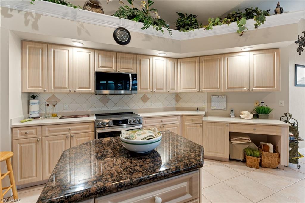 MARCO ISLAND - Residential