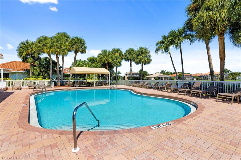 SILVERLAKES - Residential
