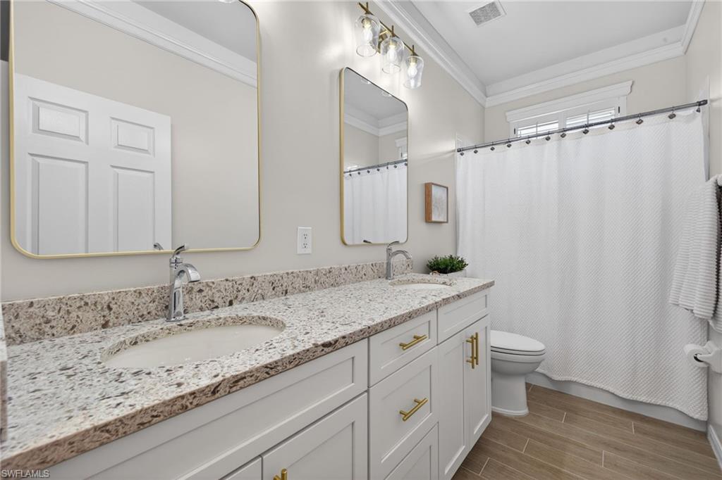 SILVERLAKES - Residential