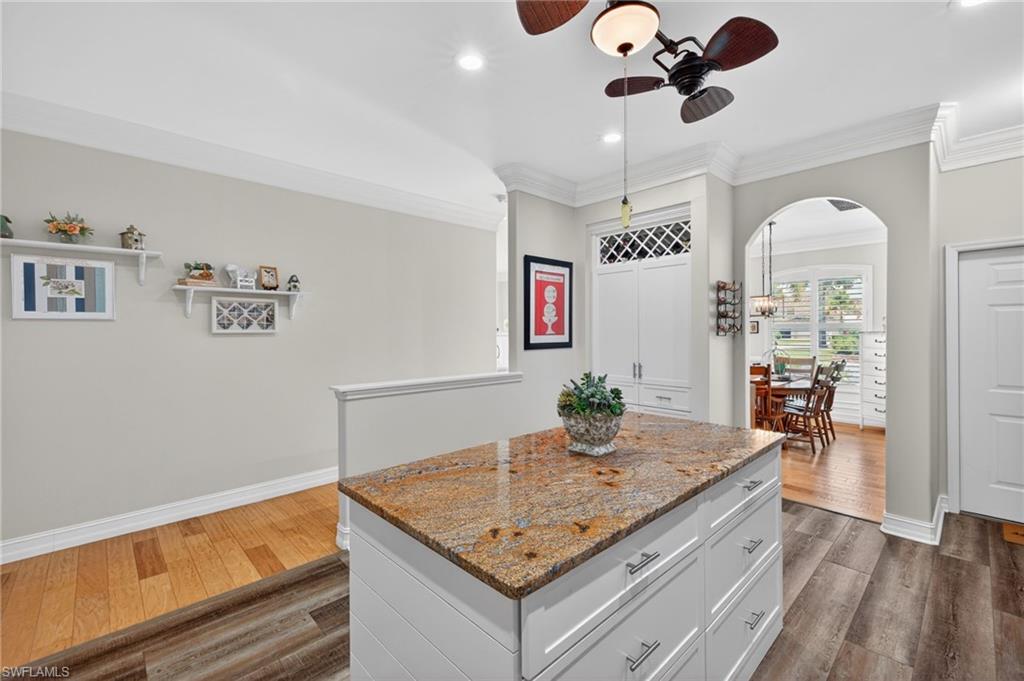 SILVERLAKES - Residential