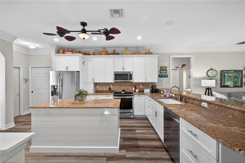 SILVERLAKES - Residential