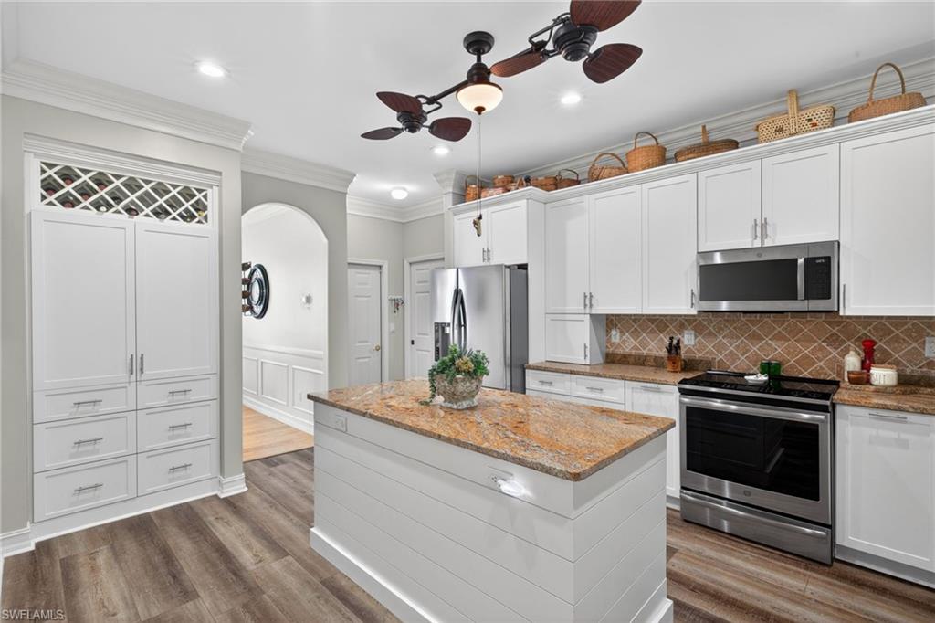 SILVERLAKES - Residential