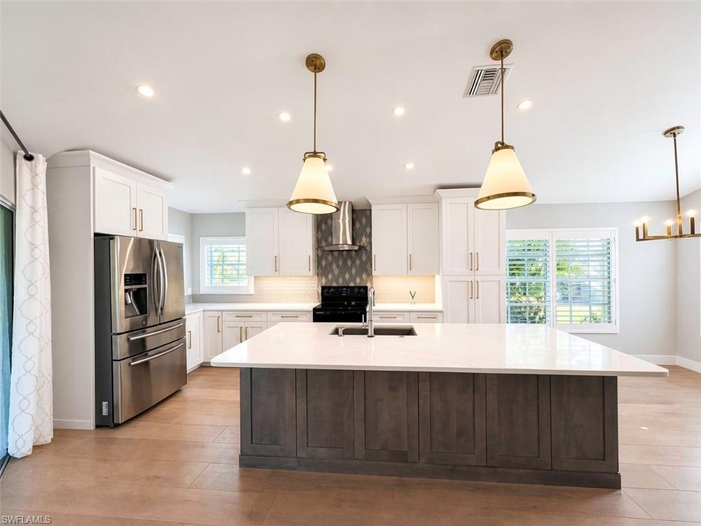 VILLAGES AT COUNTRY CREEK - Residential Lease
