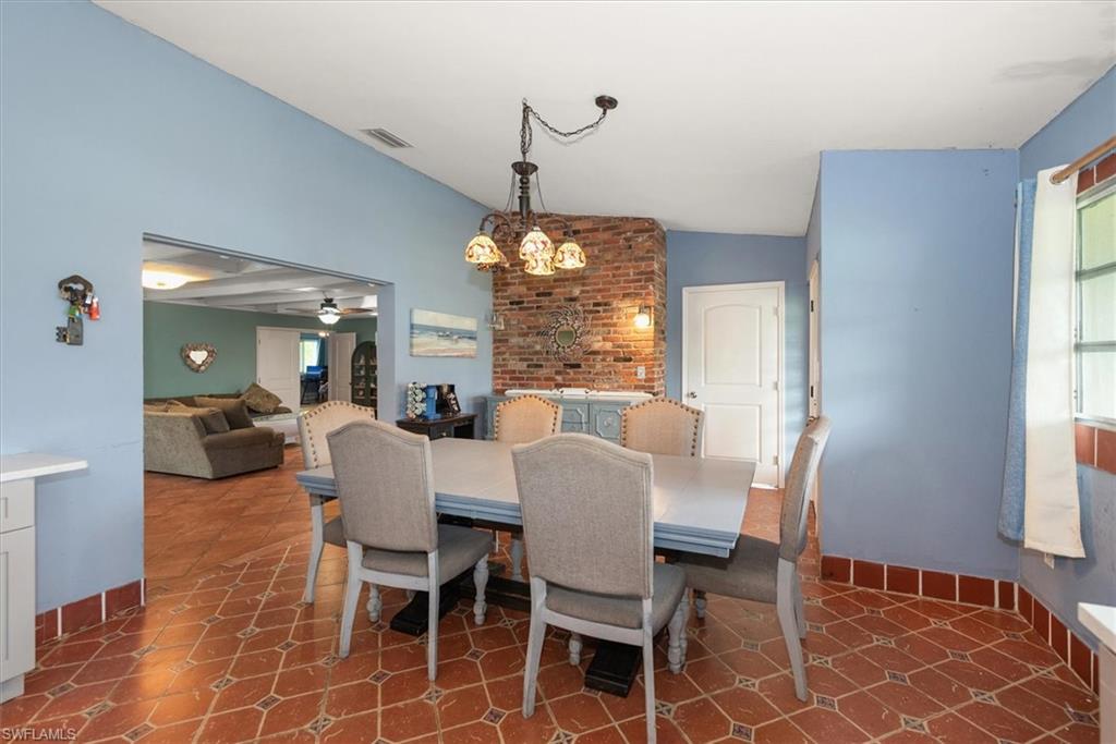 YACHT CLUB COLONY - Residential