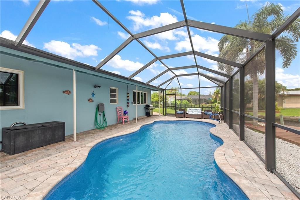 YACHT CLUB COLONY - Residential