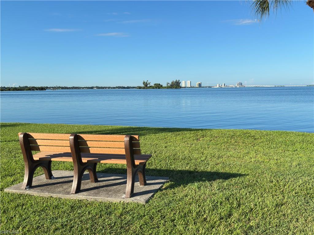 YACHT CLUB COLONY - Residential