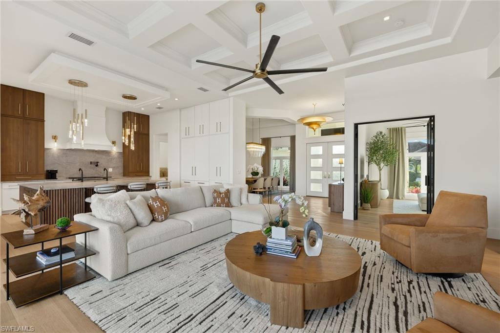 ROYAL HARBOR - Residential