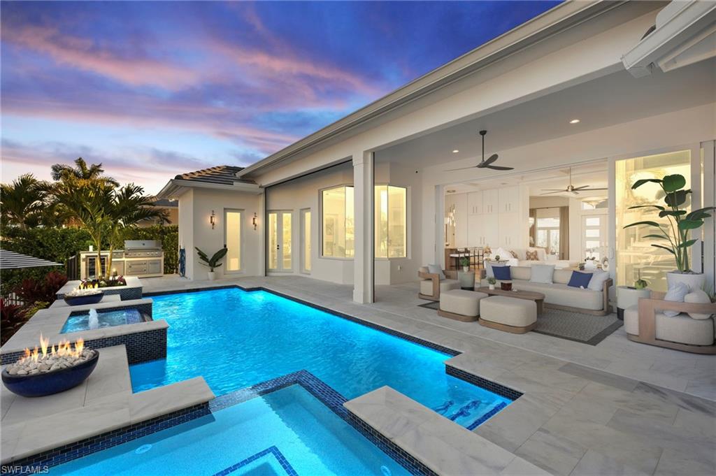 ROYAL HARBOR - Residential