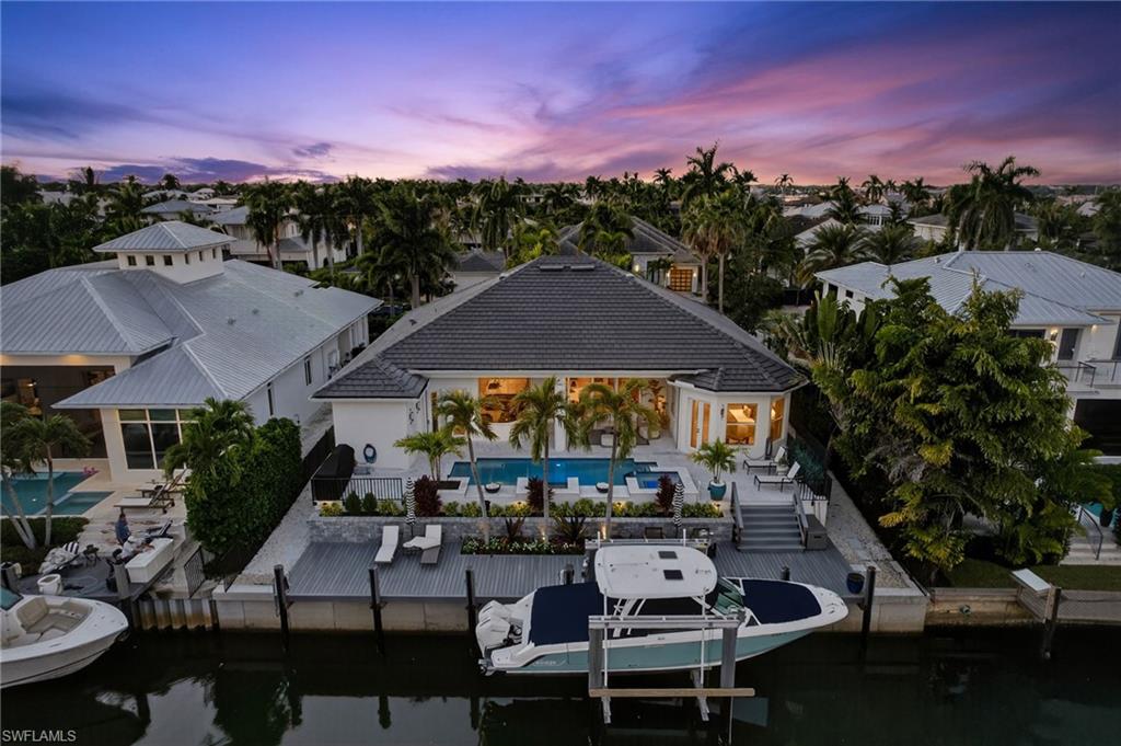ROYAL HARBOR - Residential