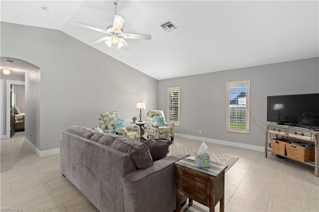 CAPE CORAL - Residential Lease