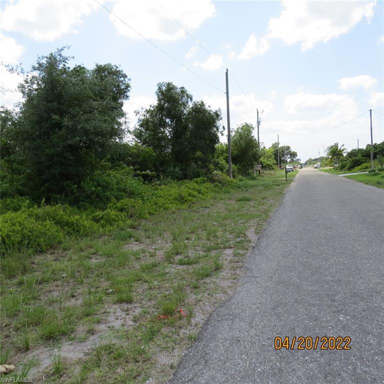 LEHIGH ACRES - Land