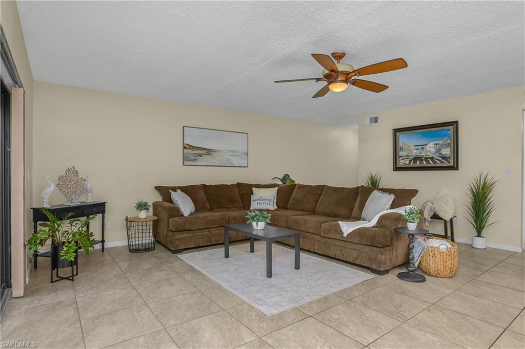 RIVER VIEW VILLAS - Residential