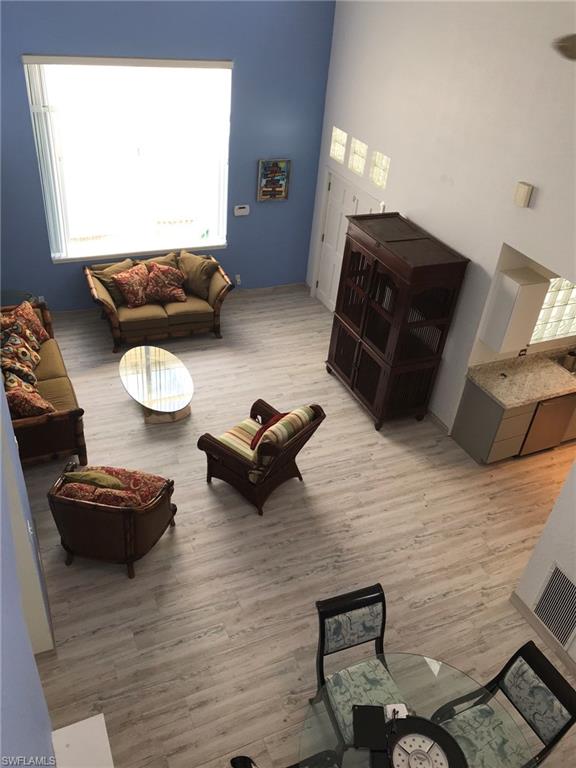 NAPLES PARK - Residential