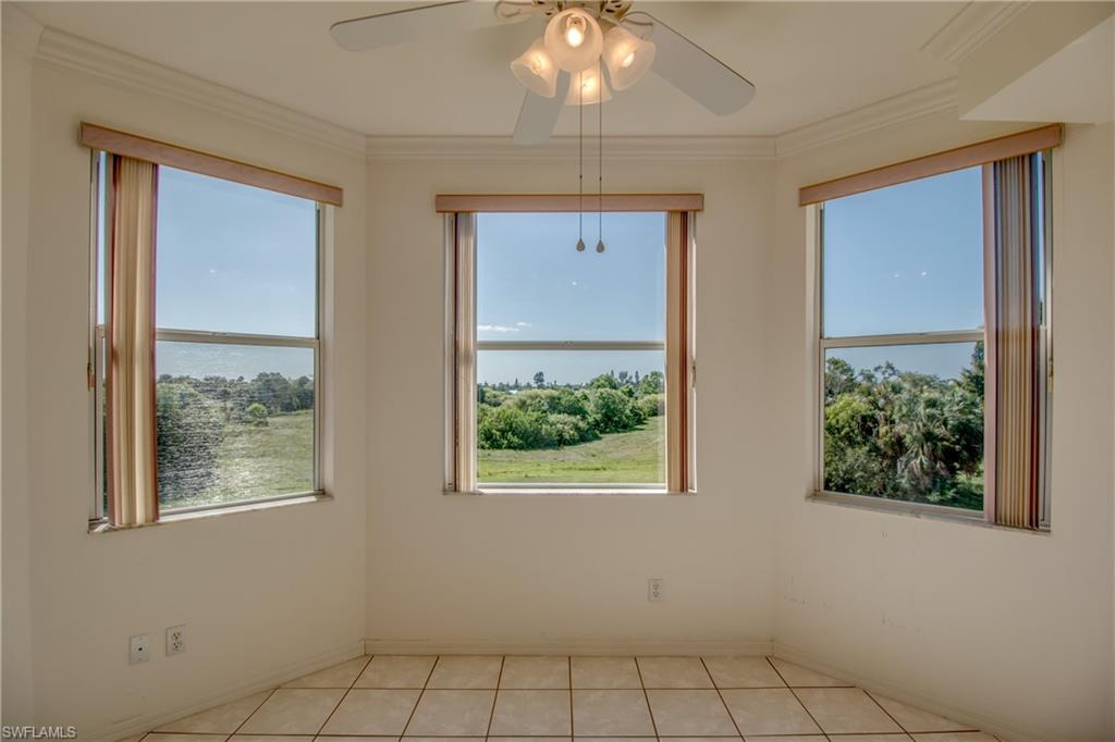 FAIRWAY VILLAS - Residential