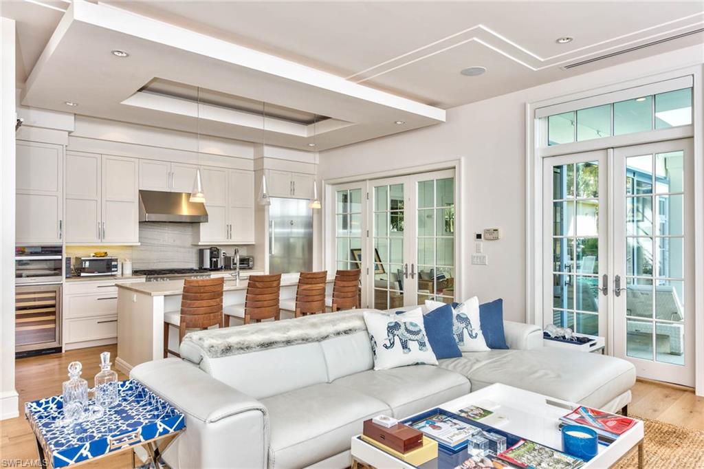 OLDE NAPLES - Residential