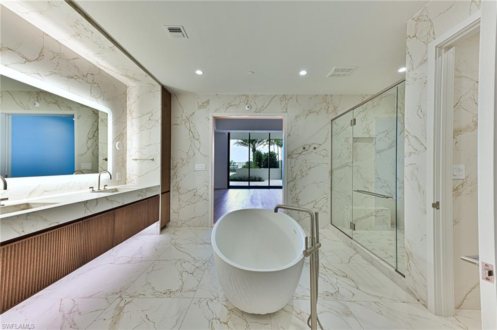 THE RITZ-CARLTON RESIDENCES ESTERO BAY - Residential