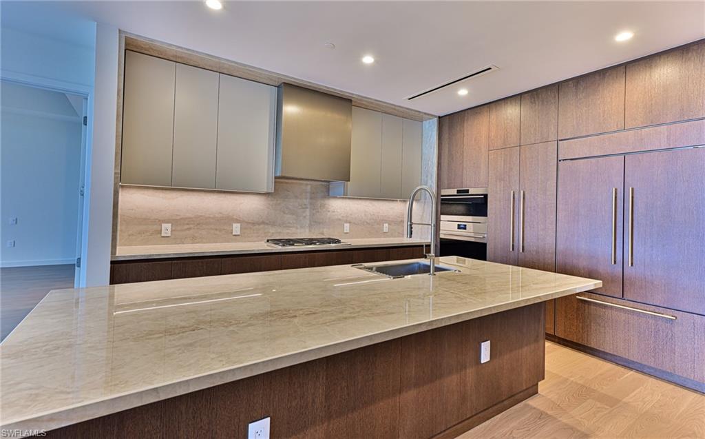 THE RITZ-CARLTON RESIDENCES ESTERO BAY - Residential