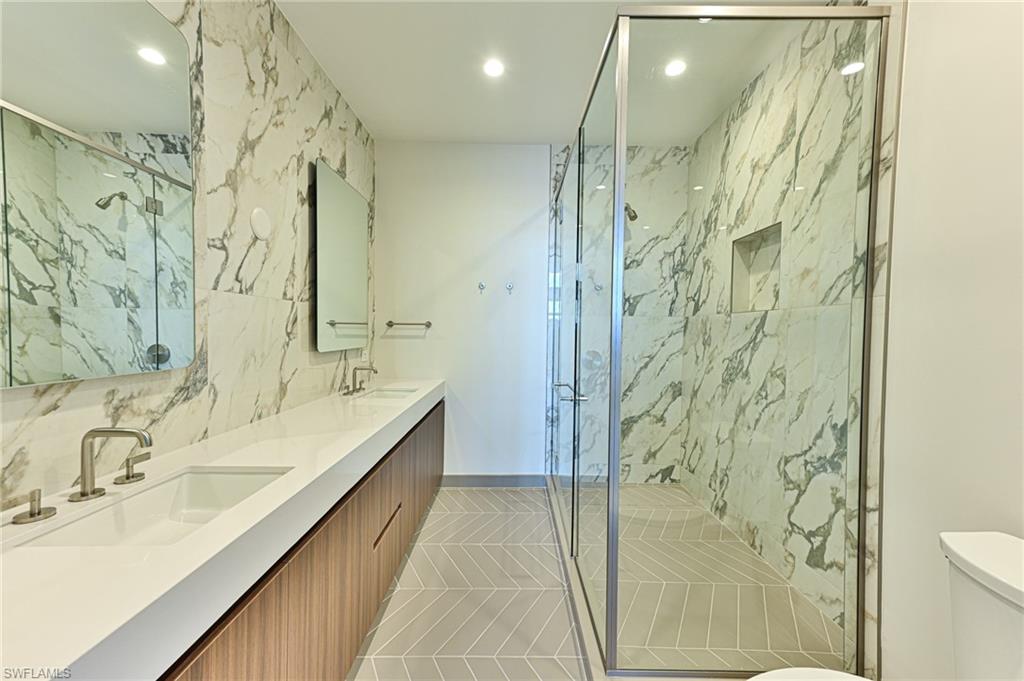 THE RITZ-CARLTON RESIDENCES ESTERO BAY - Residential